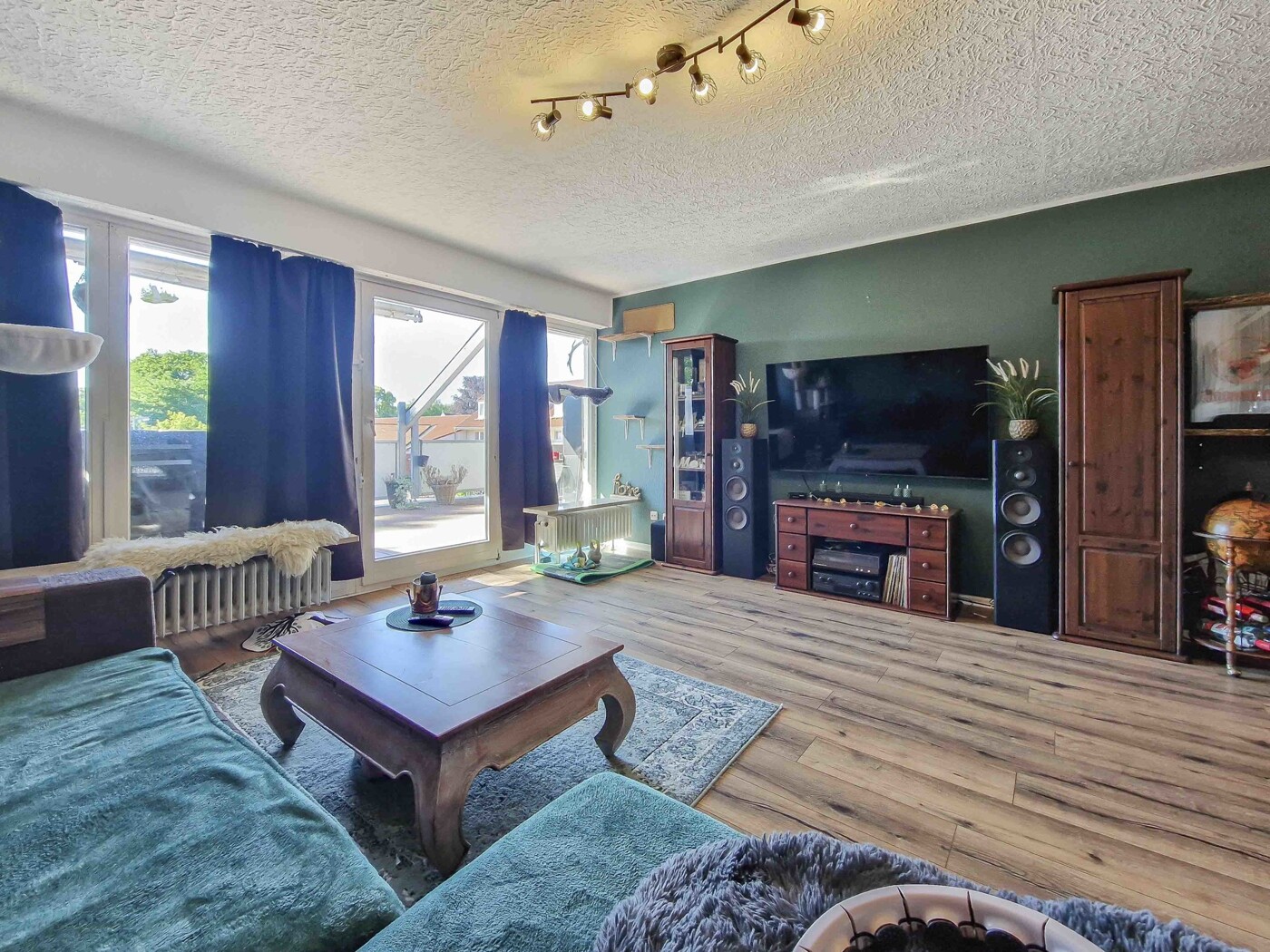 Wohn- und Essbereich