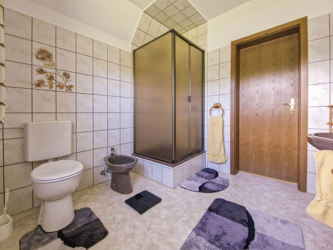 Badezimmer im DG
