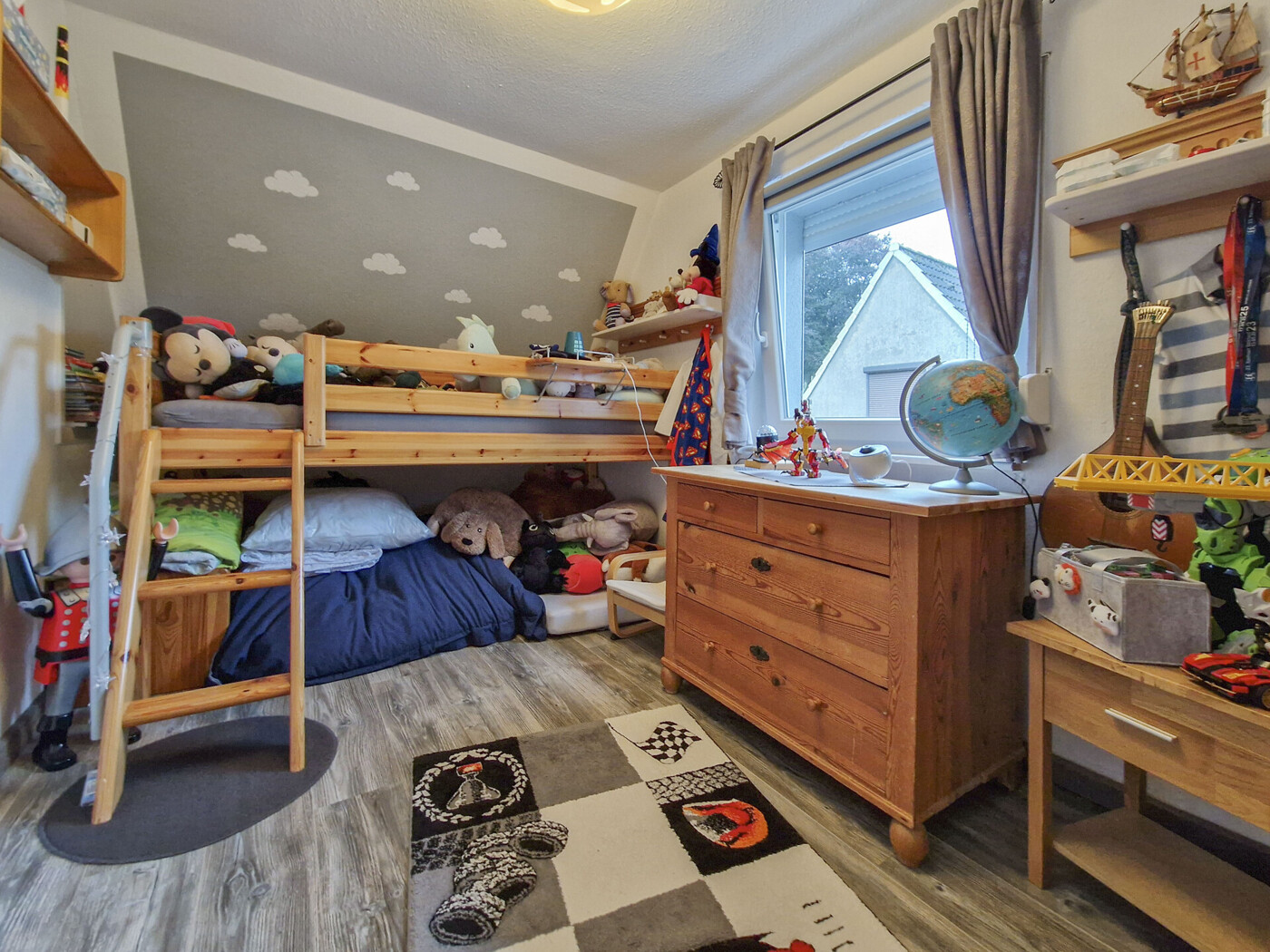 Kinderzimmer im DG