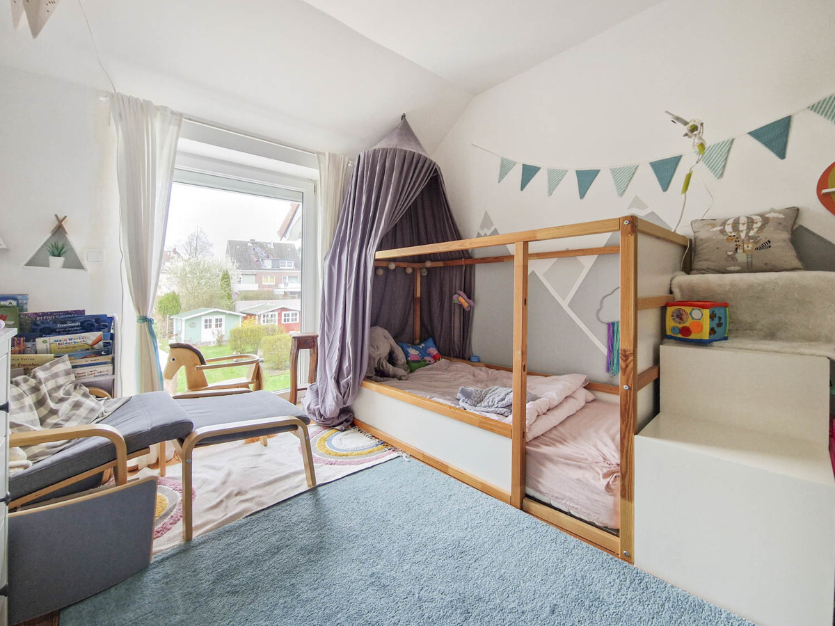 Kinderzimmer im DG