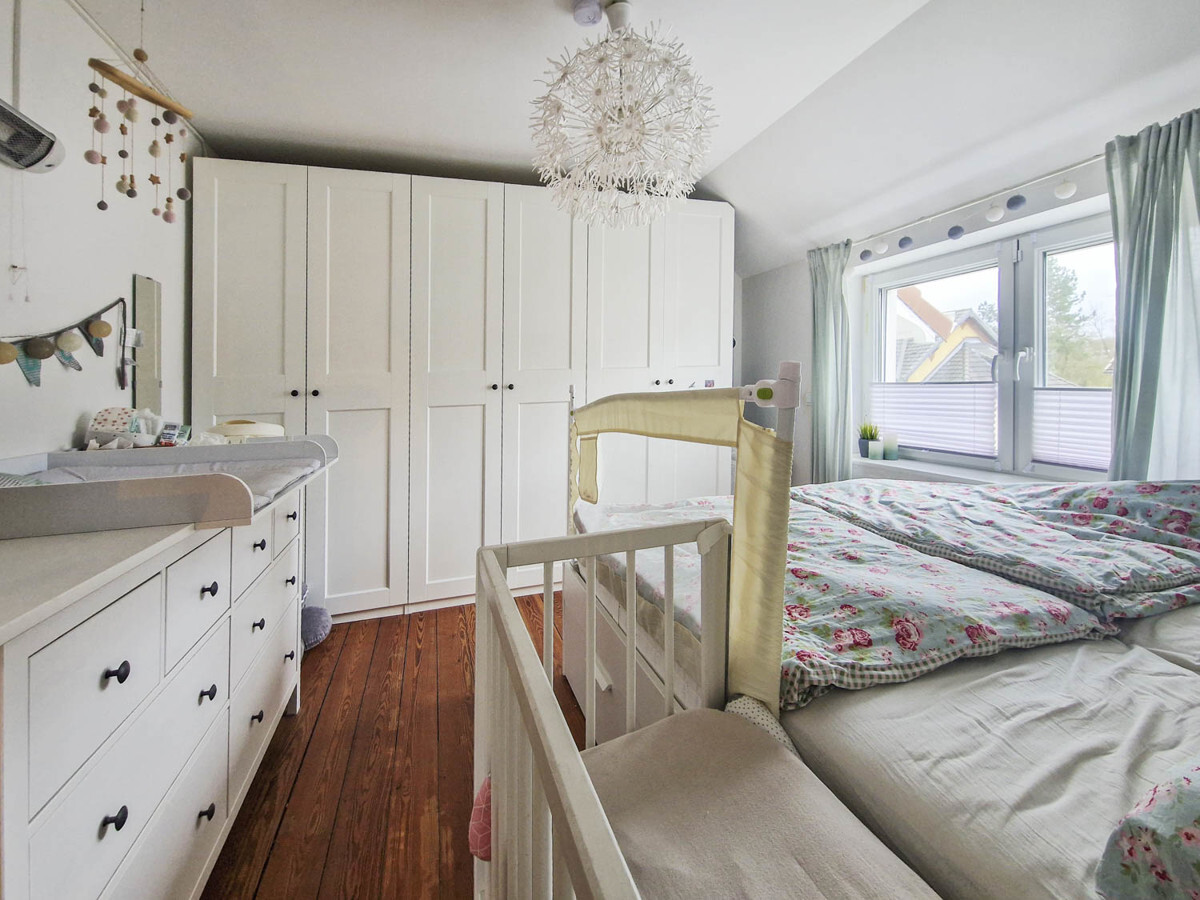 Schlafzimmer im DG
