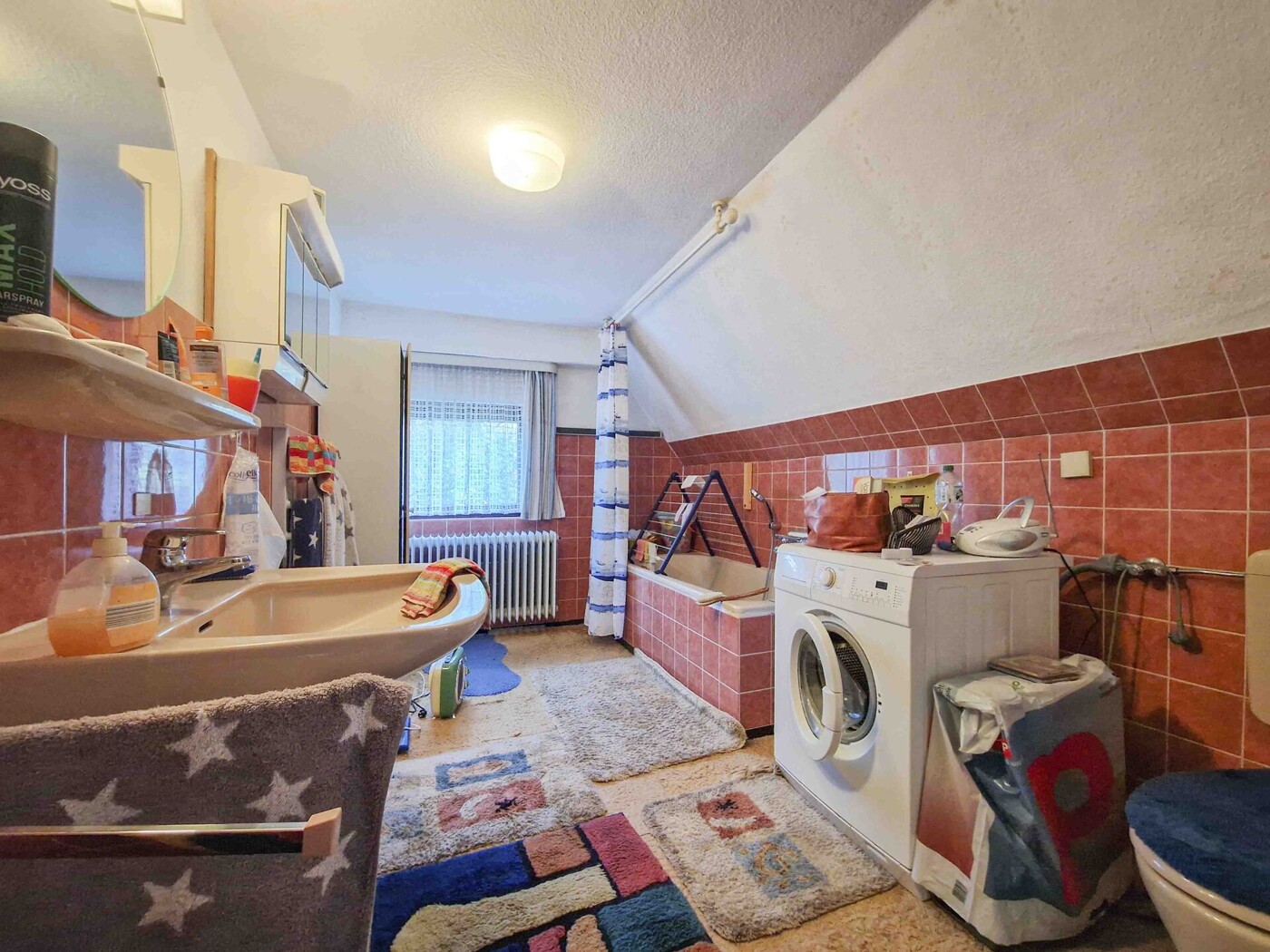 Badezimmer im DG