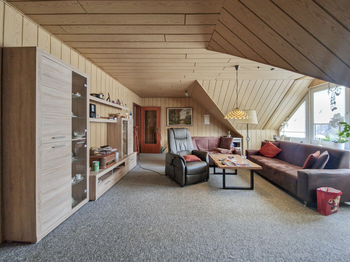 DG-Wohnung Wohnzimmer