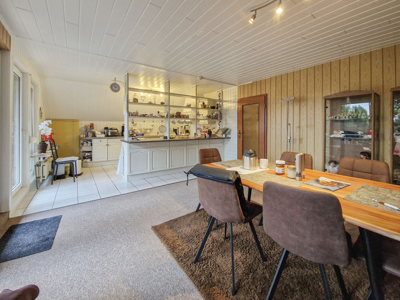 DG-Wohnung Wohnzimmer