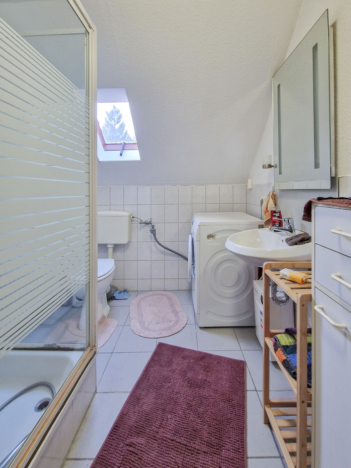 Wohnung 3 - Badezimmer
