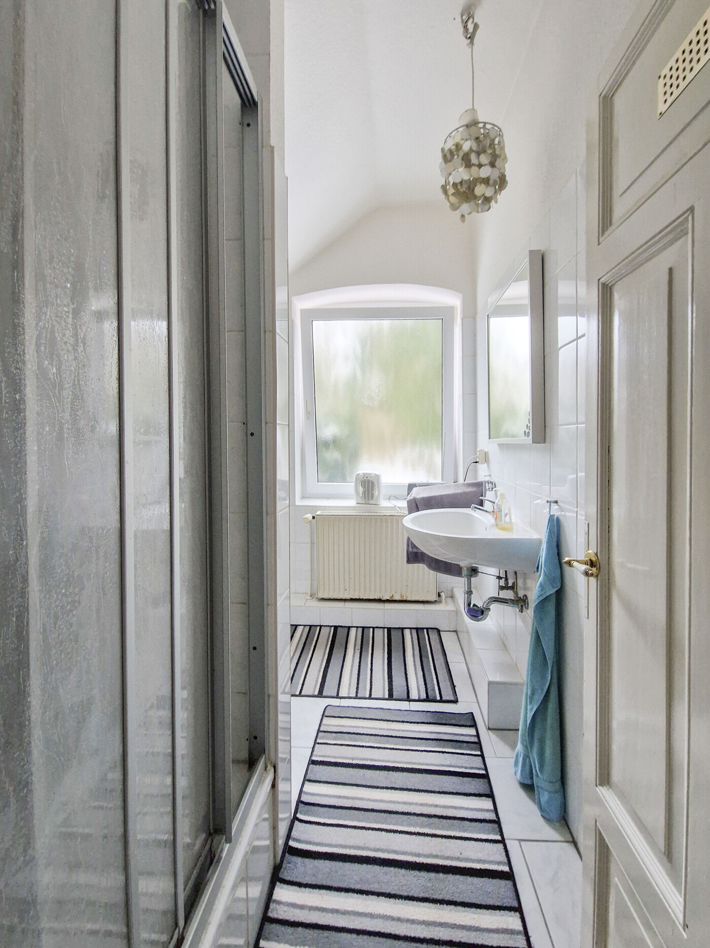 Badezimmer OG-Wohnung