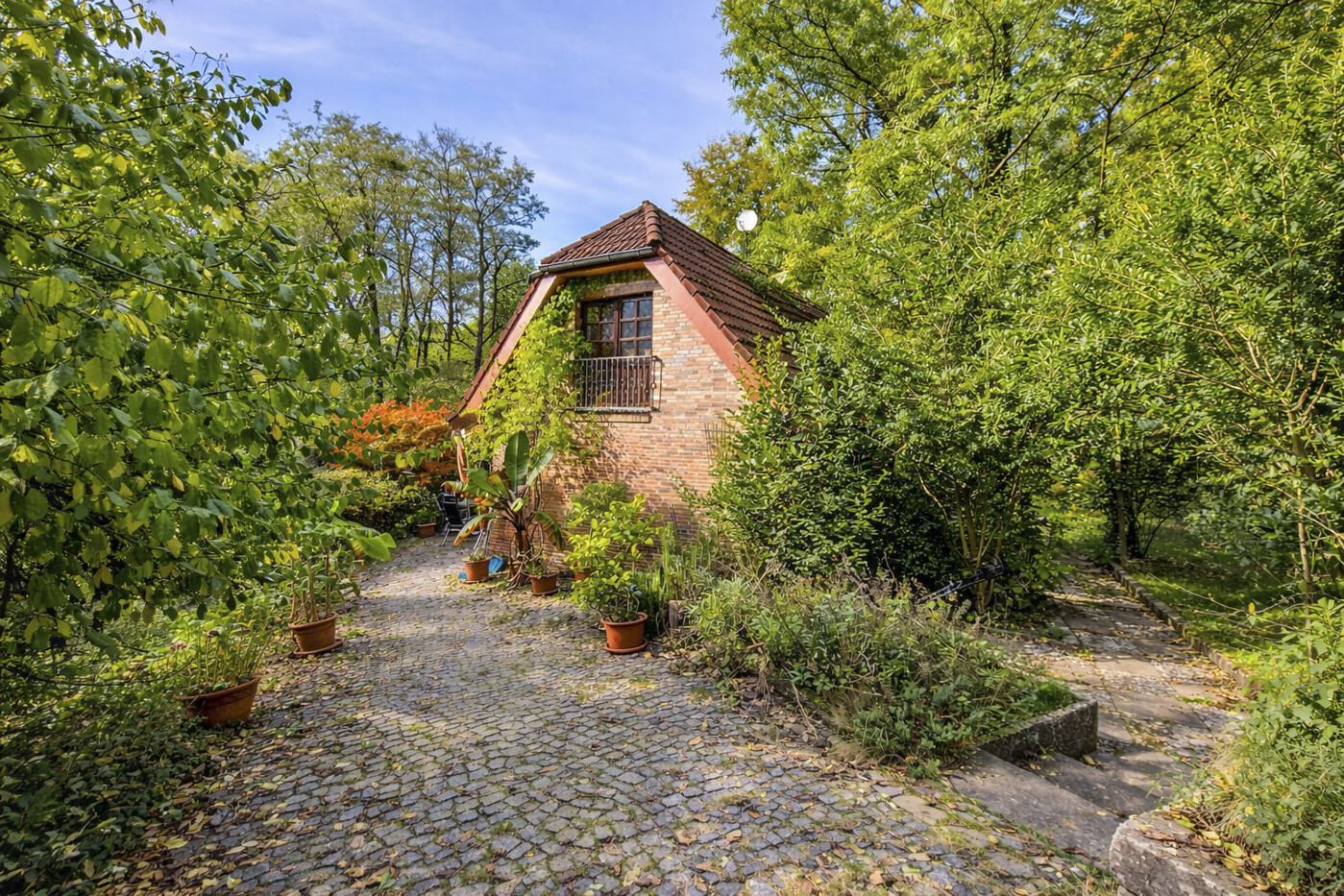  Auffahrt, Südostansicht