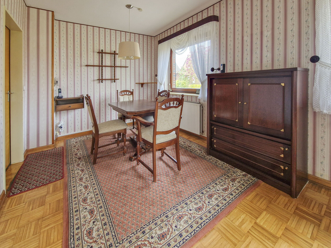 Wohnzimmer im Erdgeschoss