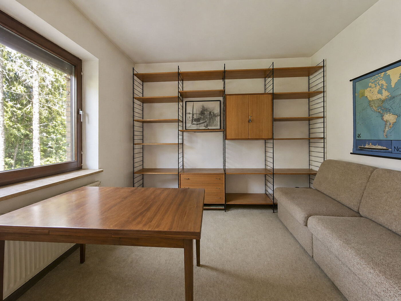Büro im Erdgeschoss