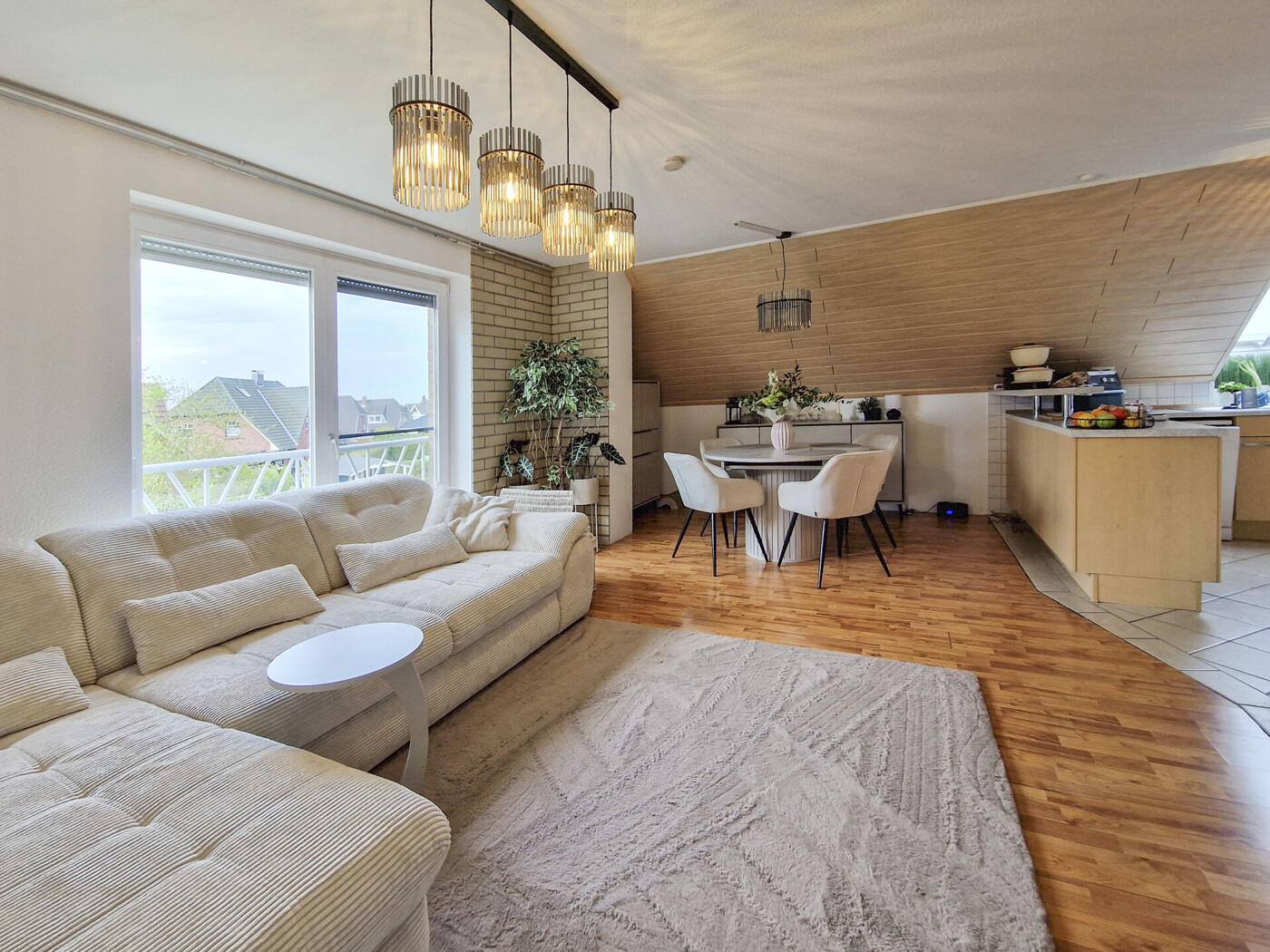 DG-Wohnung - Wohnzimmer