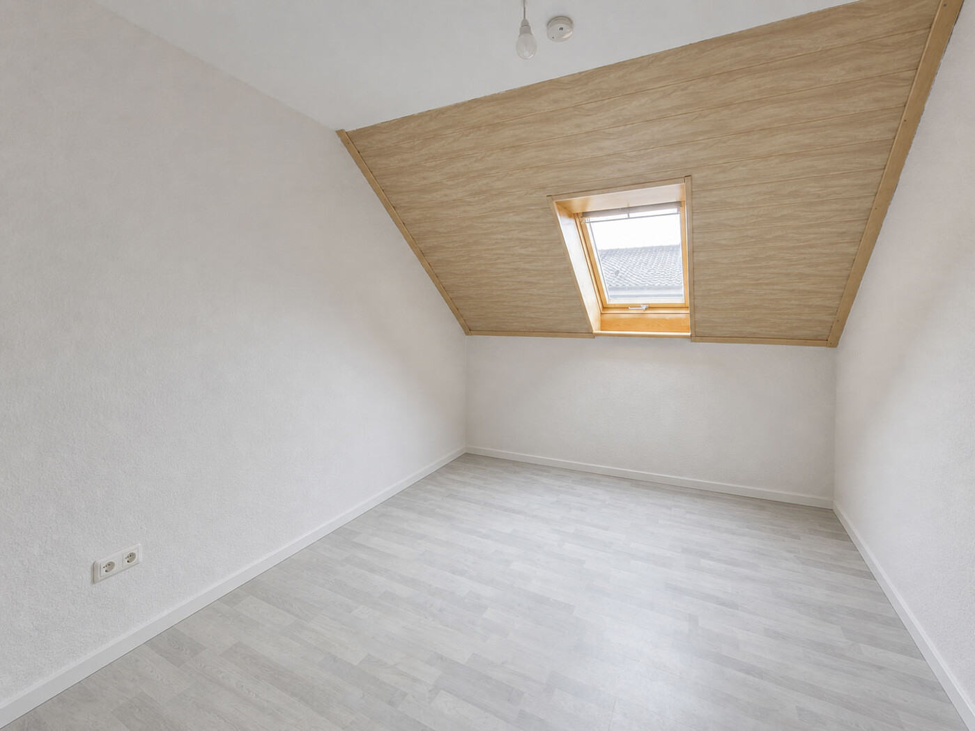 DG-Wohnung - Büro