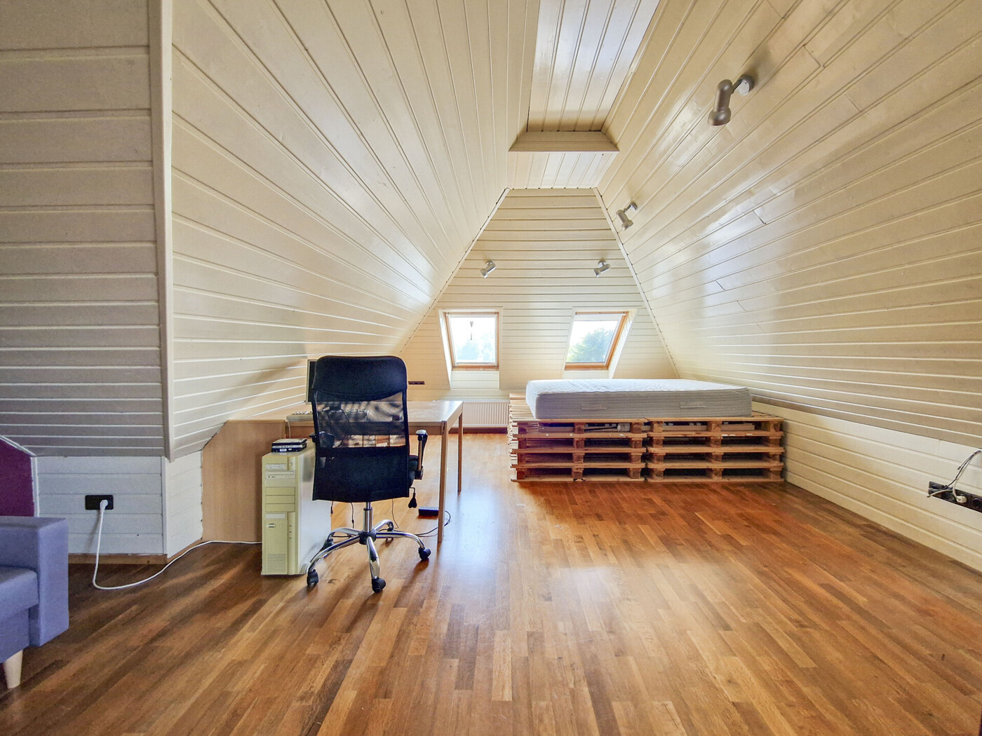 Schlafzimmer im DG