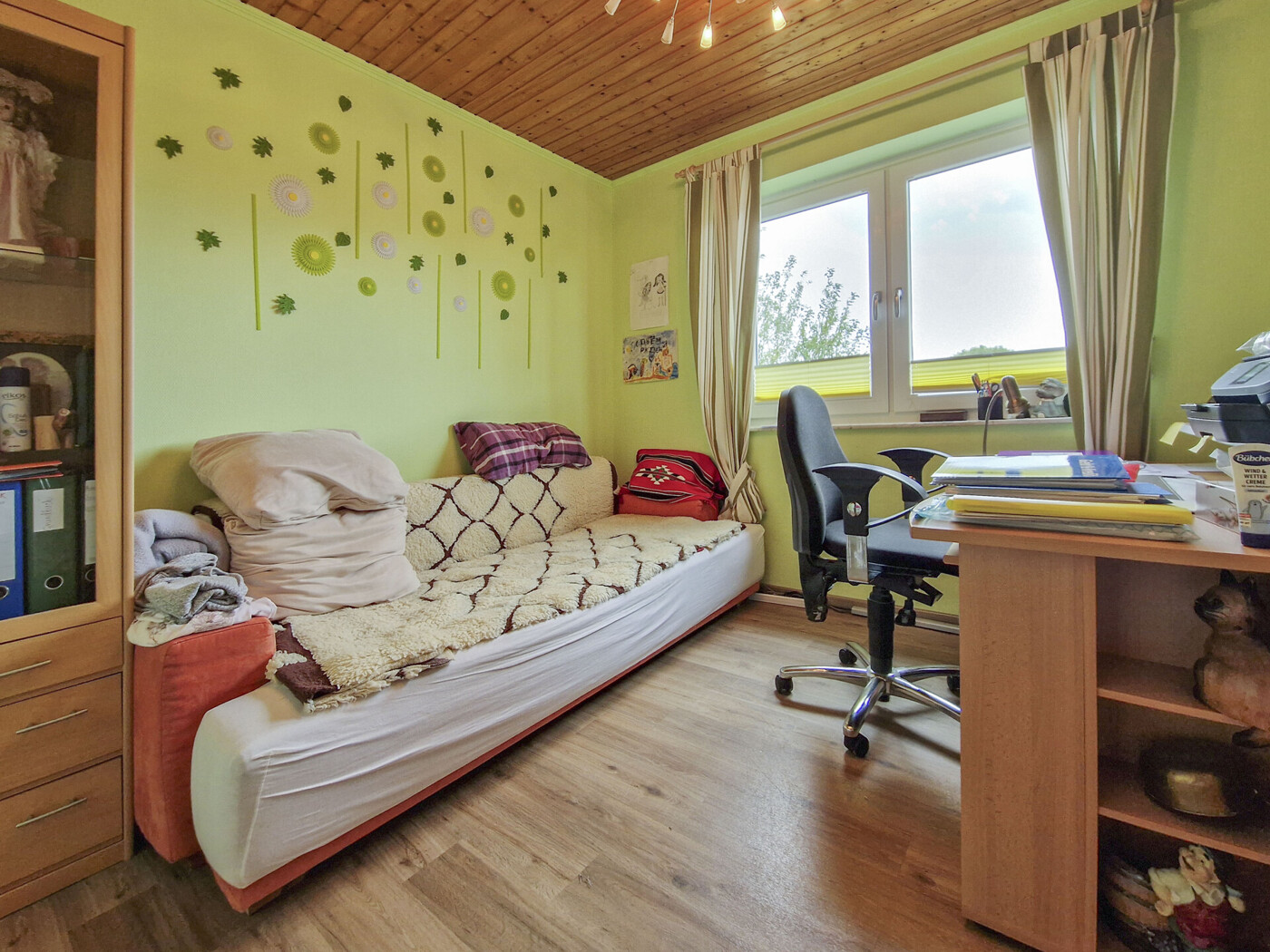 Kinderzimmer im OG