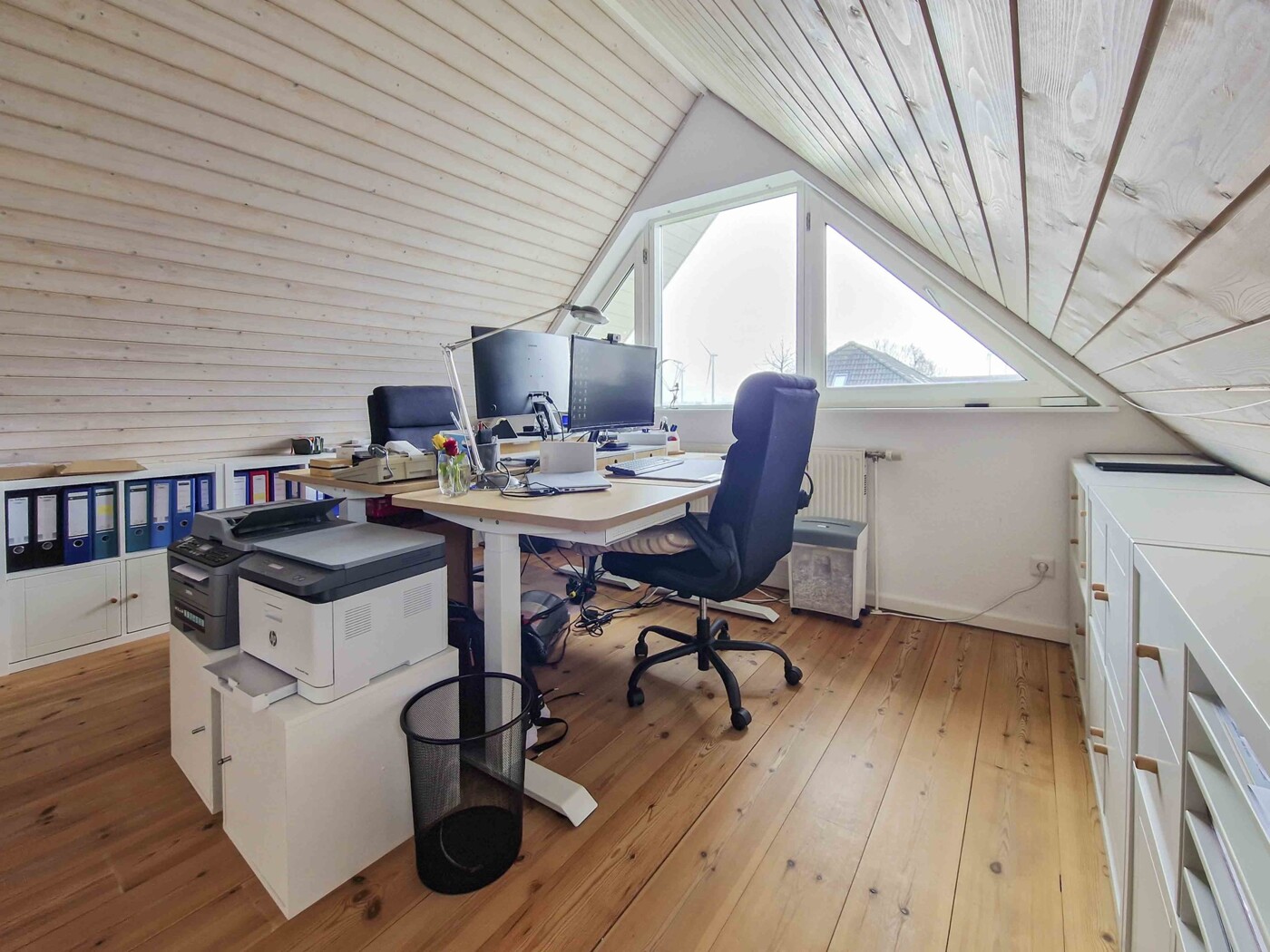 Büro im DG