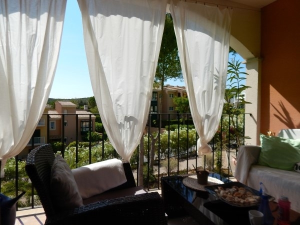 Balkon Balkon