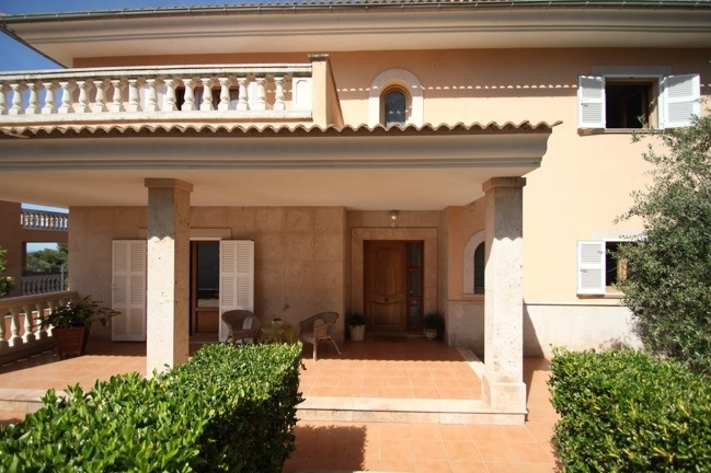 Eingang Villa