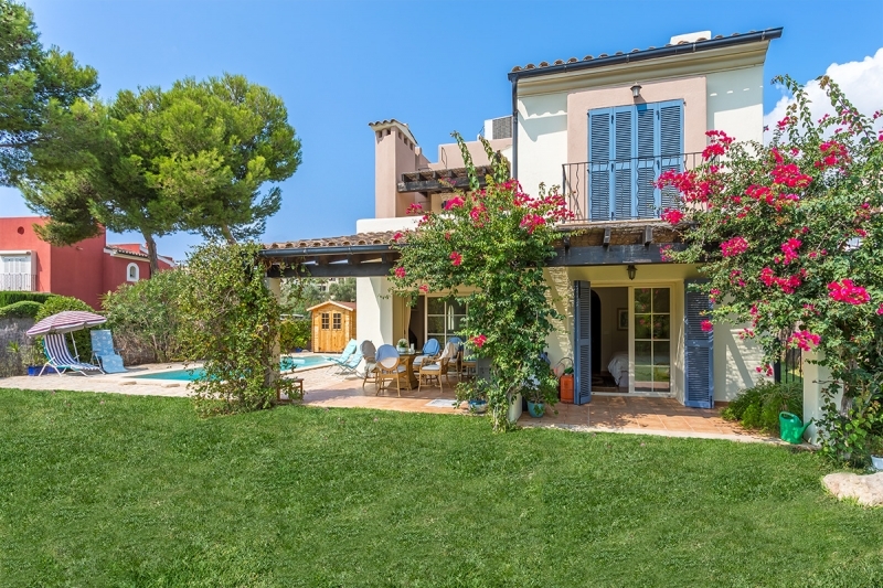 Villa in Nova Santa Ponsa kaufen Villa in Nova Santa Ponsa kaufen