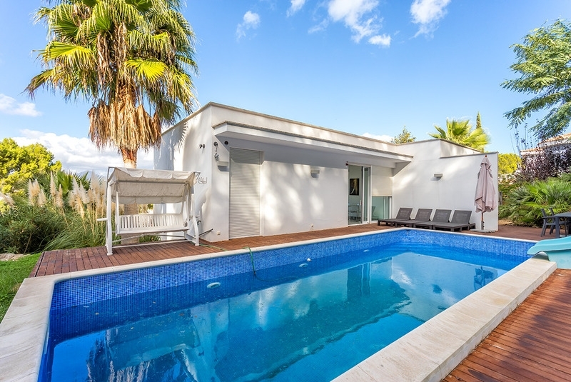 Villa mit Pool kaufen Villa mit Pool kaufen