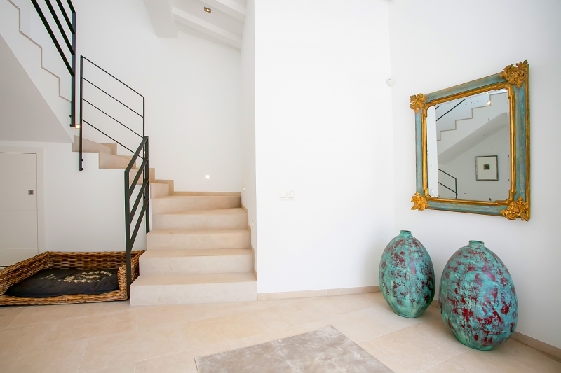 Moderne Villa z verkaufen Moderne Villa z verkaufen