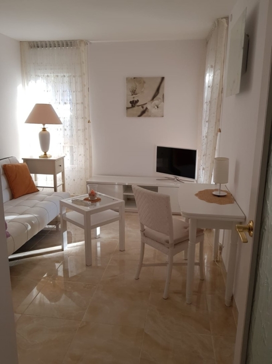Büro Gästeszimmer Büro Gästeszimmer