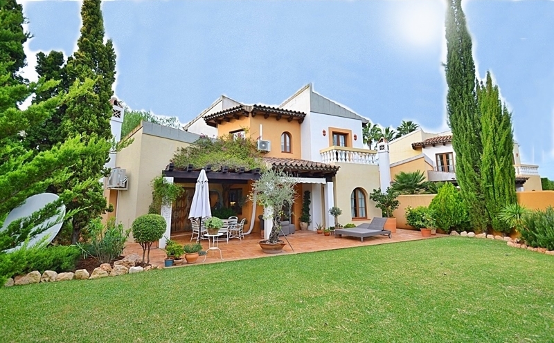 Villa mit Pool