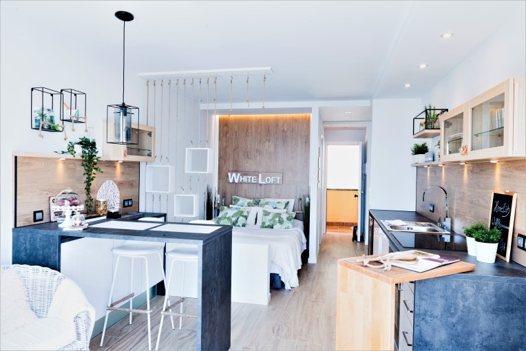 WHITE LOFT WHITE LOFT