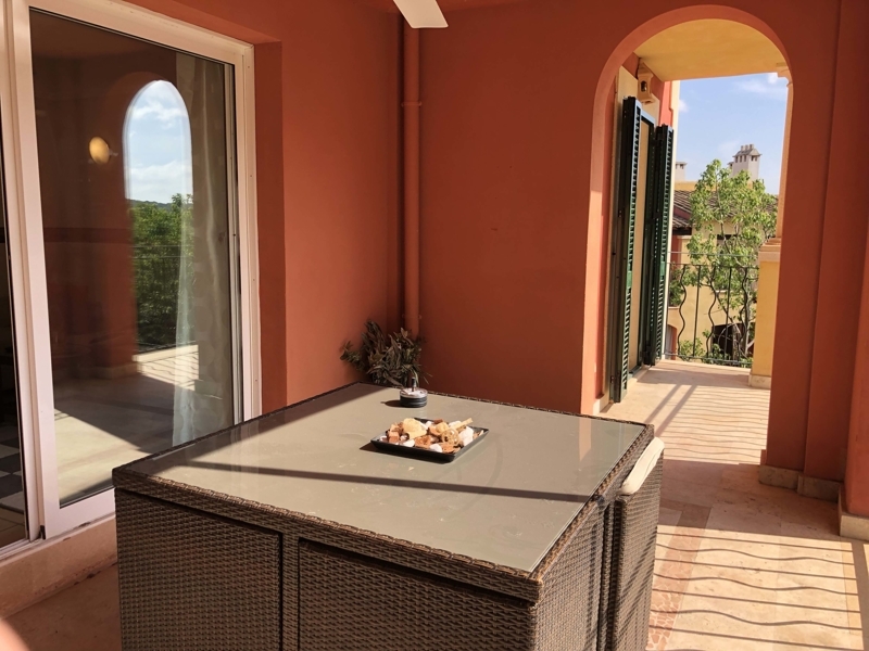 Apartment with terrace in Santa ponsa Apartment with terrace in Santa ponsa