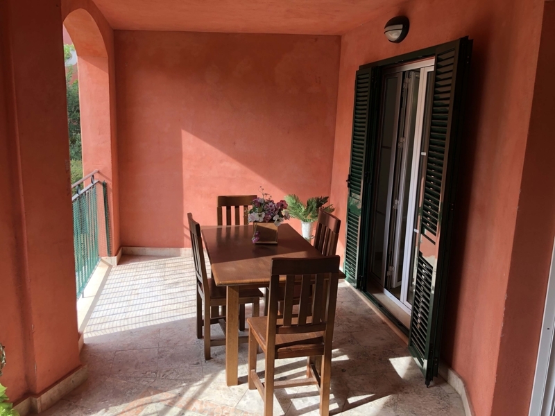 Wohnung mit Terrasse