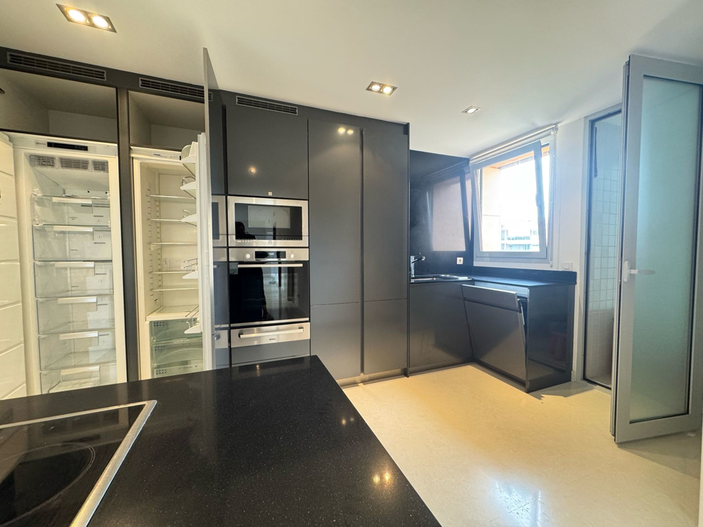 Penthouse community Penthouse community