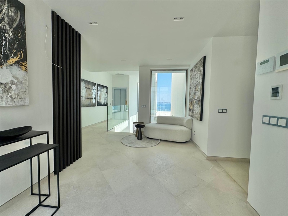 entry entry