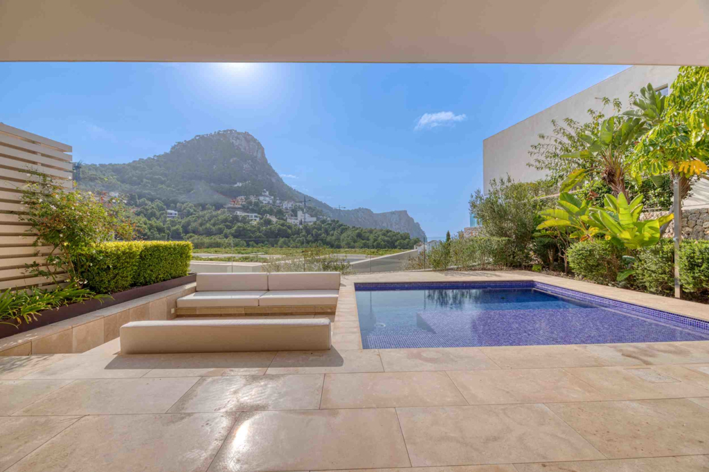 Terrasse / Blick Terrasse / Blick