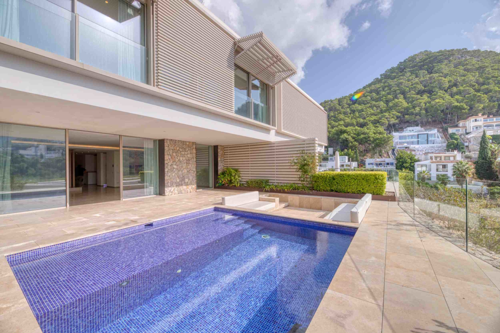 Swimmingpool (privat) Swimmingpool (privat)