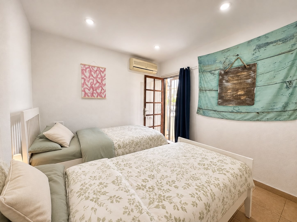 2. Schlafzimmer