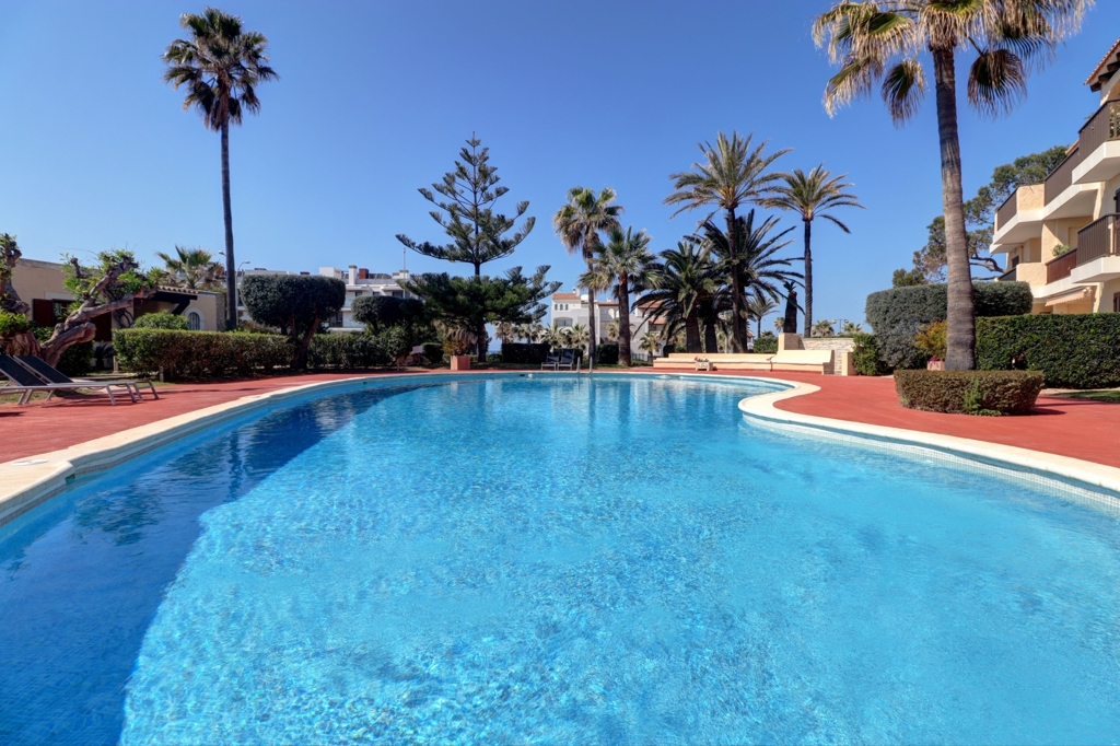 community pool