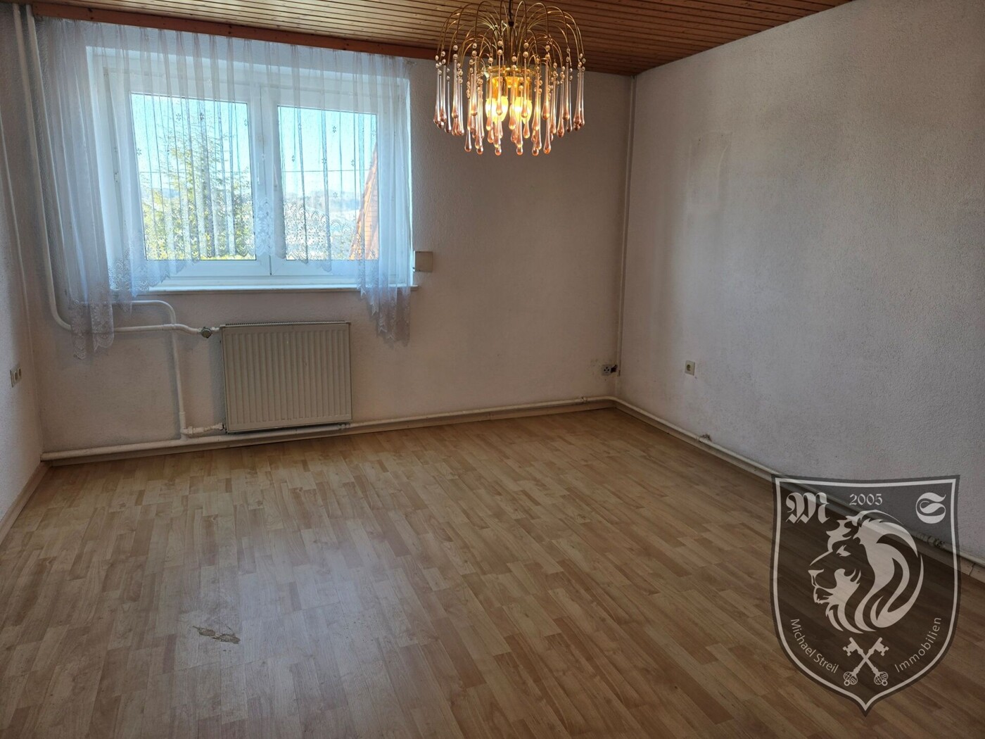 Zimmer 2, UG