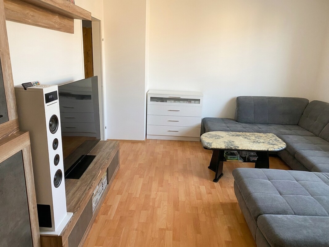 Neuer Preis! Bahnhofsnähe trifft Ruhelage – 3-Zimmer-Wohnung mit Balkon, Lift & Tiefgarage