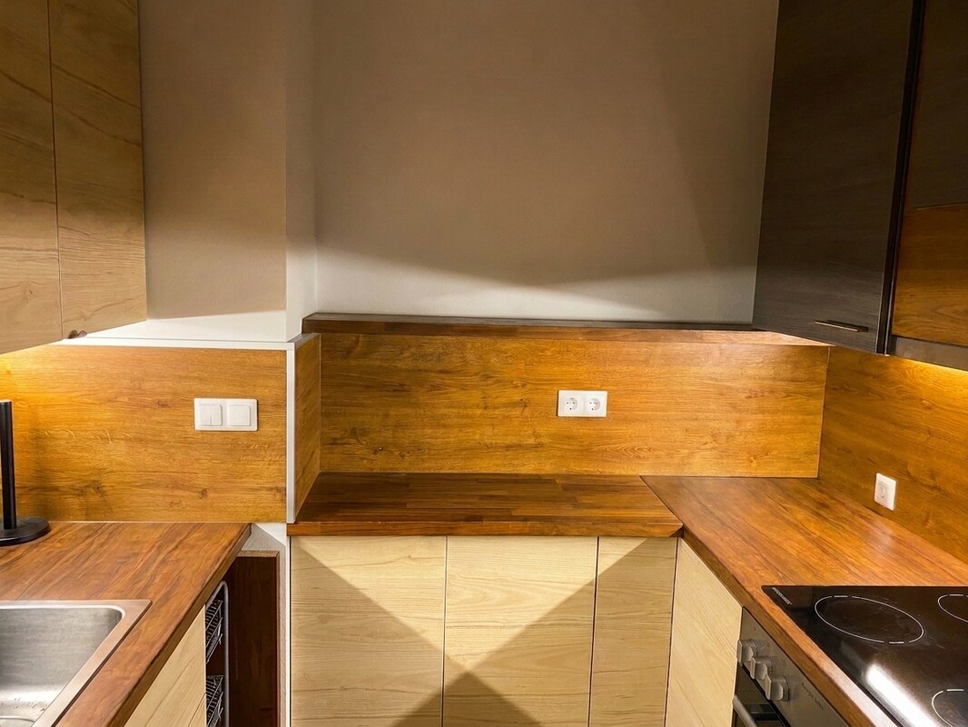 Neuer Preis! Bahnhofsnähe trifft Ruhelage – 3-Zimmer-Wohnung mit Balkon, Lift & Tiefgarage
