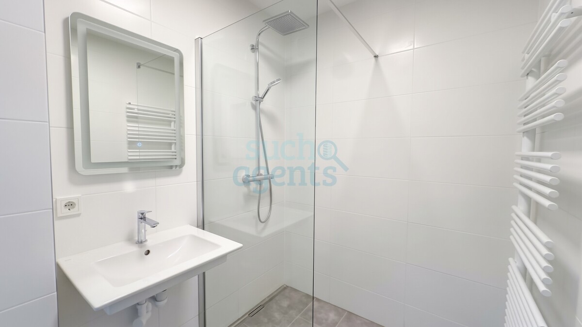 Neuer Preis! Erstbezug nach Sanierung – Hochparterre-Wohnung mit niedrigen Betriebskosten