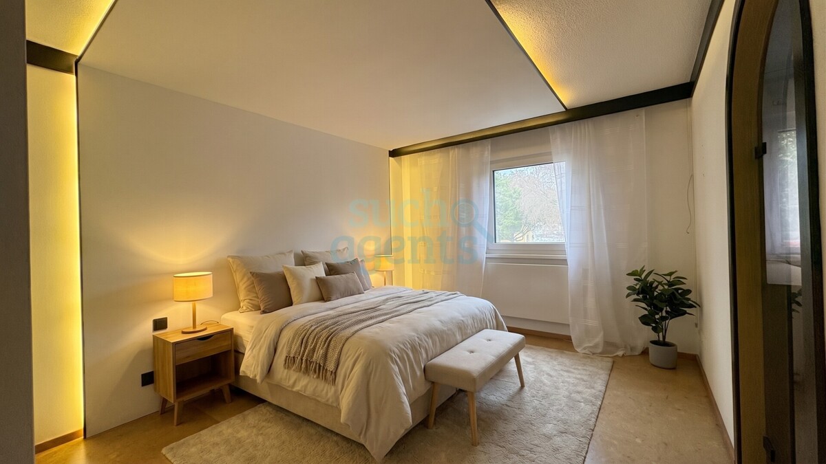 Neuer Preis! Modernisiertes Eckhaus mit ca. 200 m² Wohnfläche, Sommergarten, Sauna & Garage