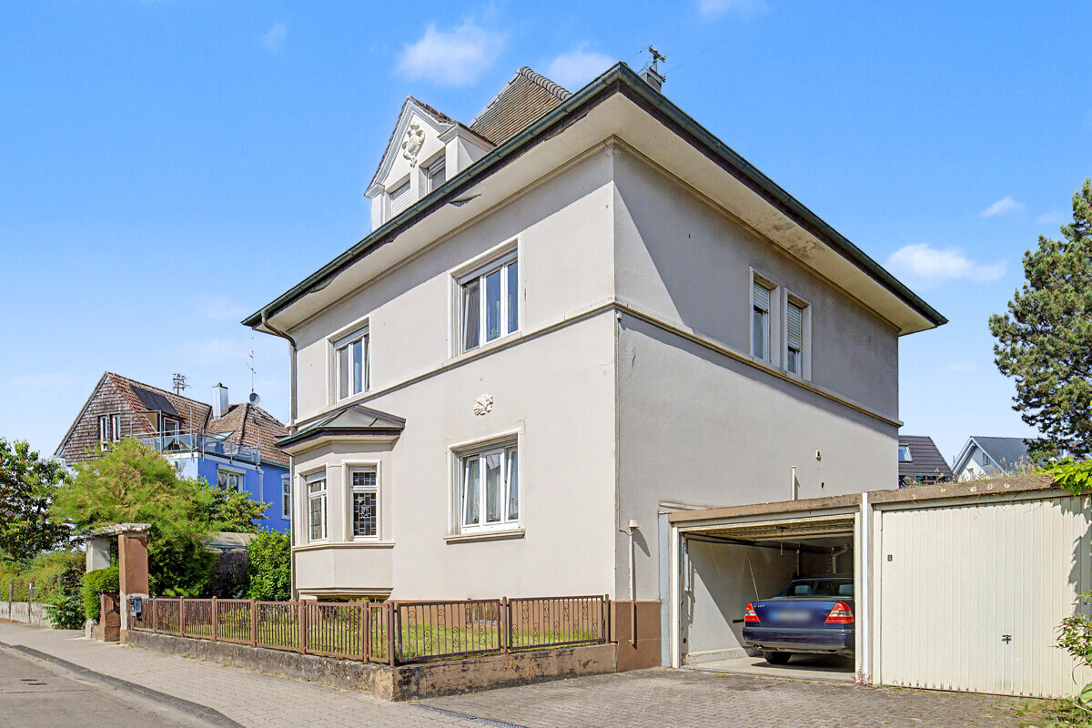 Haus seitlich