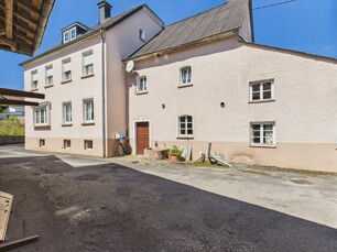 Haus und Anbau