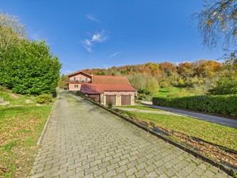 Zufahrt Mietwohnungen 