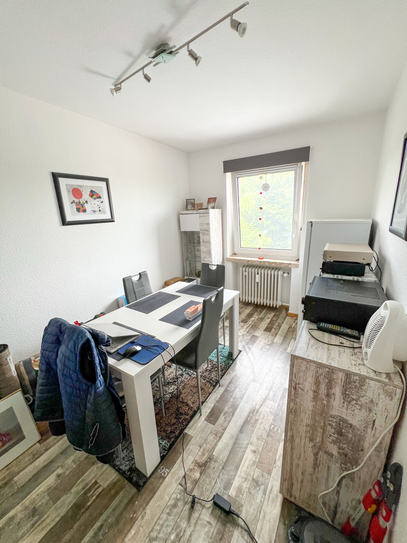 Gast - Büro - Kind Whg 1. OG links