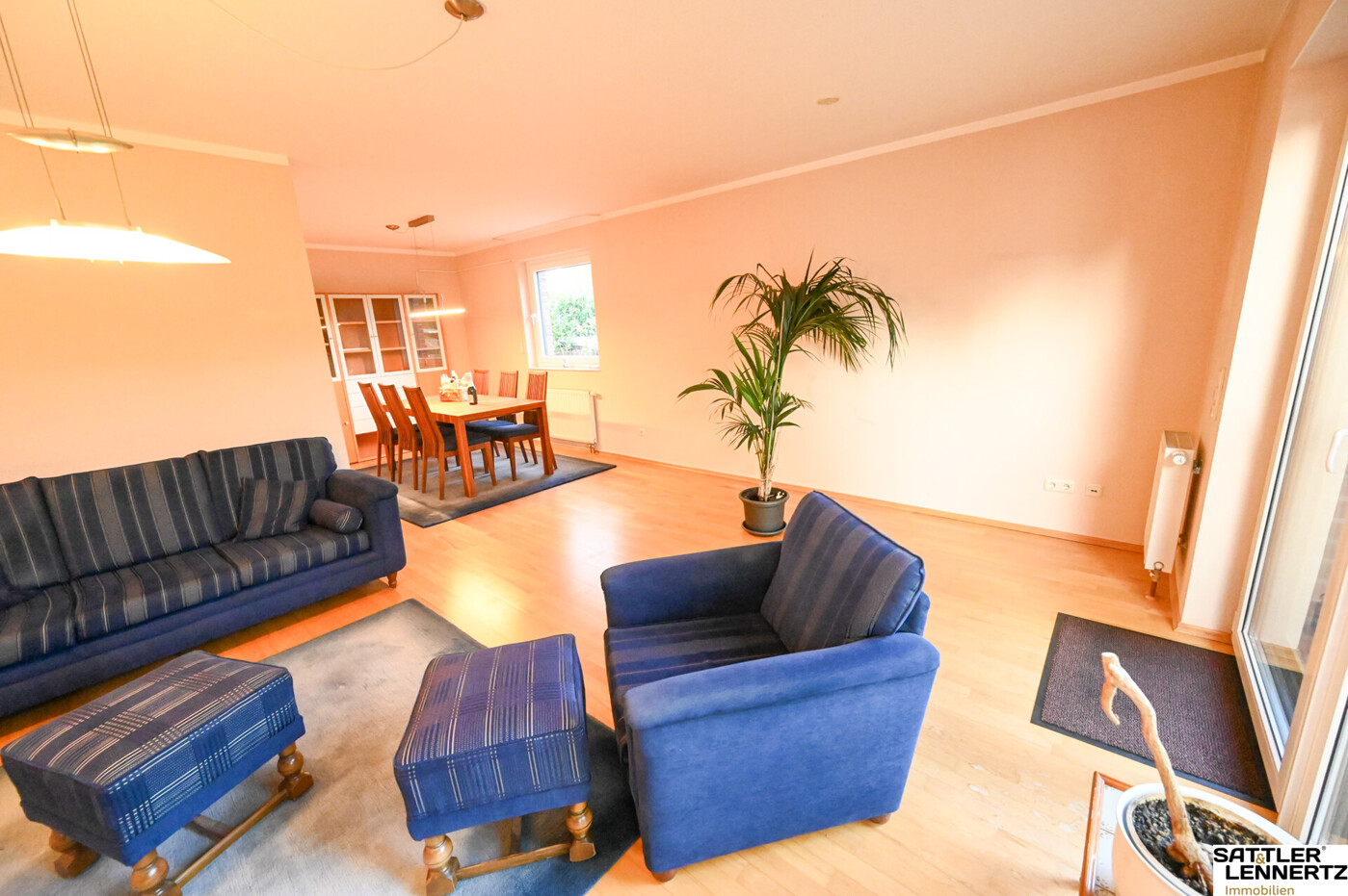 Wohn- und Essbereich