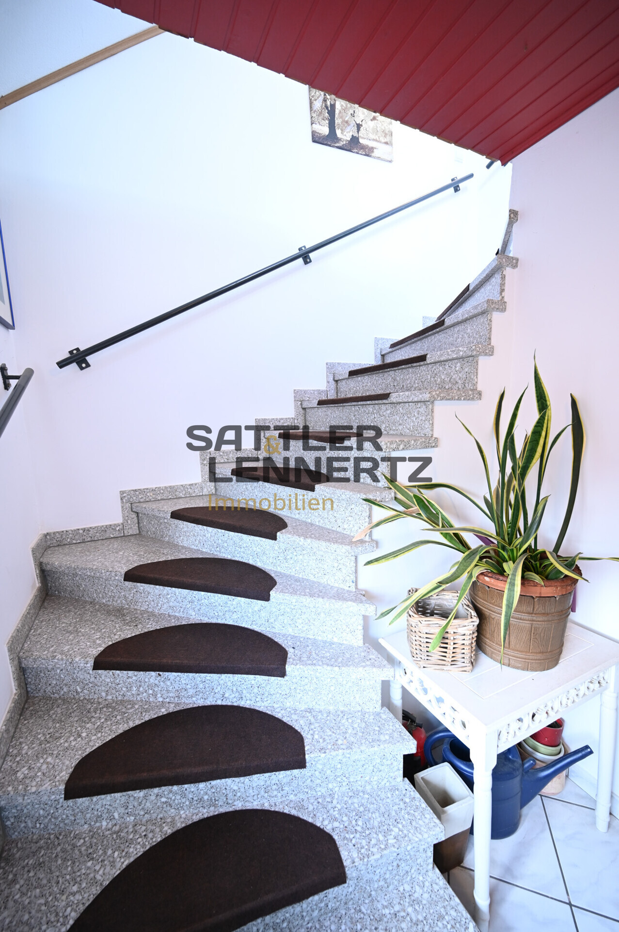 Treppe in das Dachgeschoss