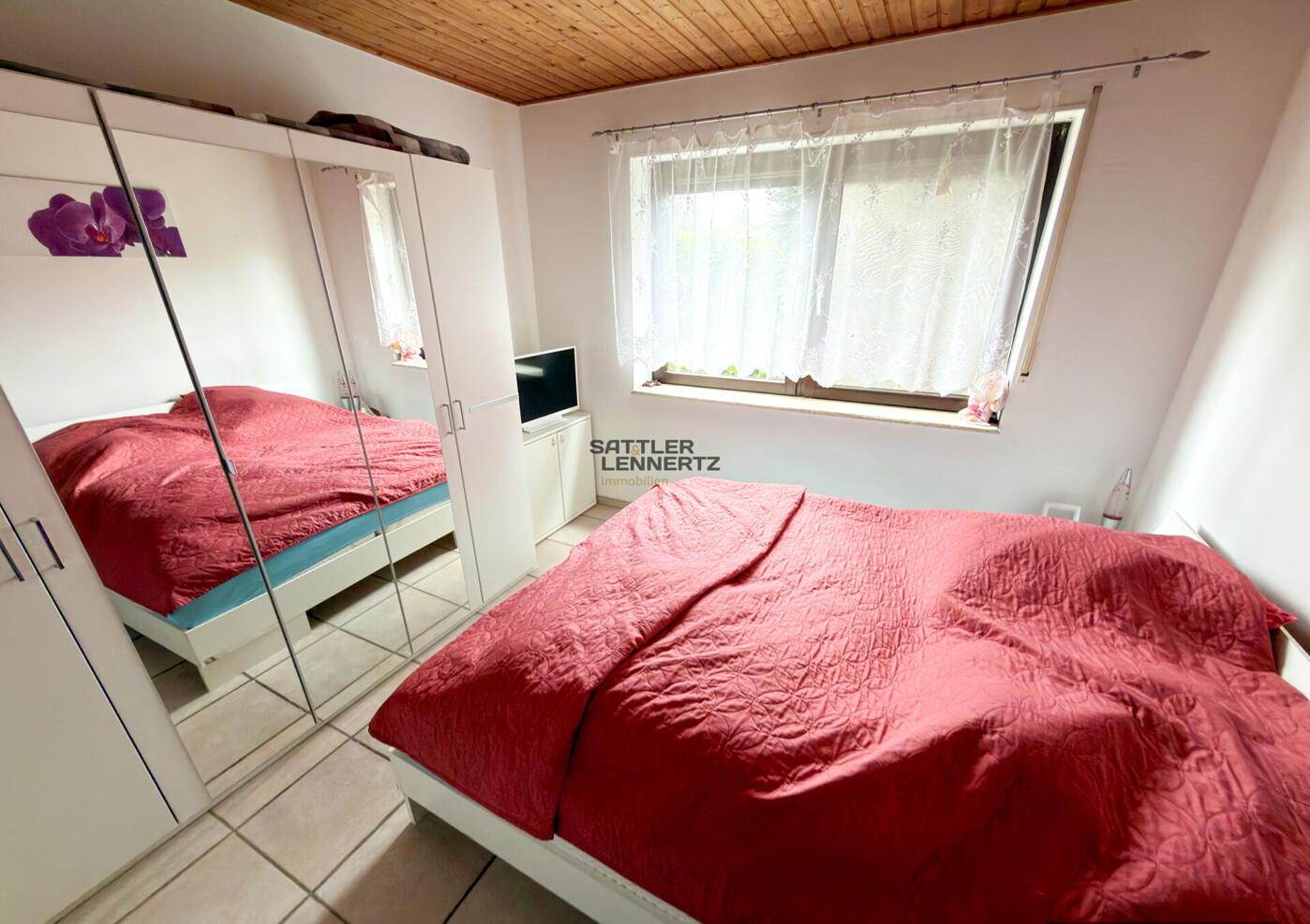 Schlafzimmer EG