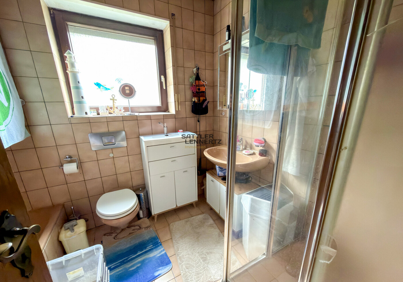 Badezimmer EG