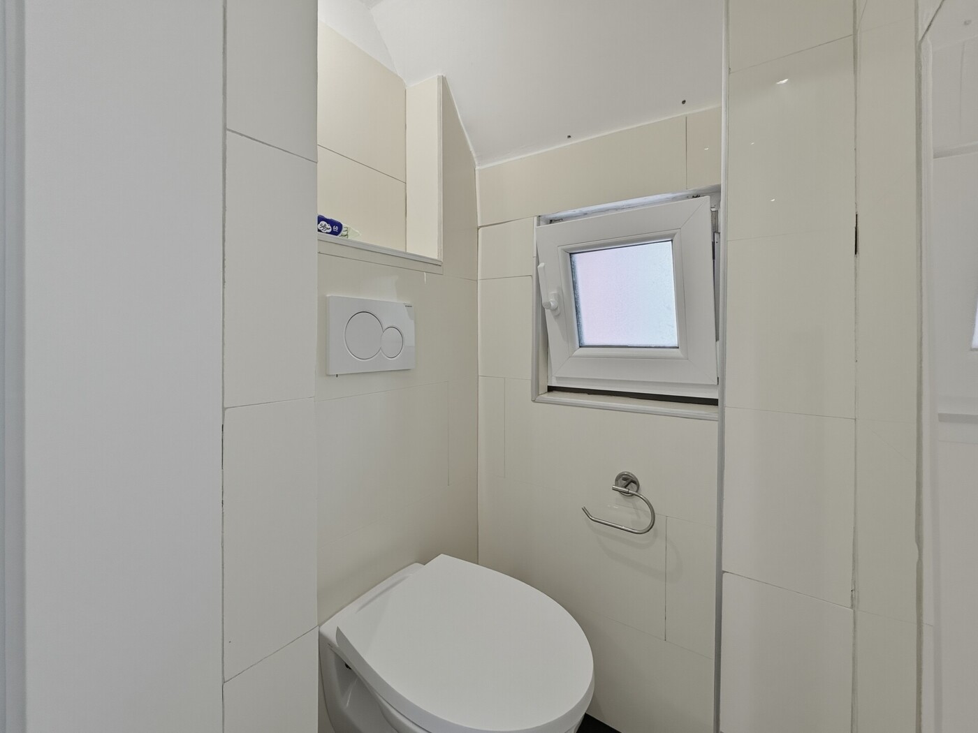 Gäste WC OG