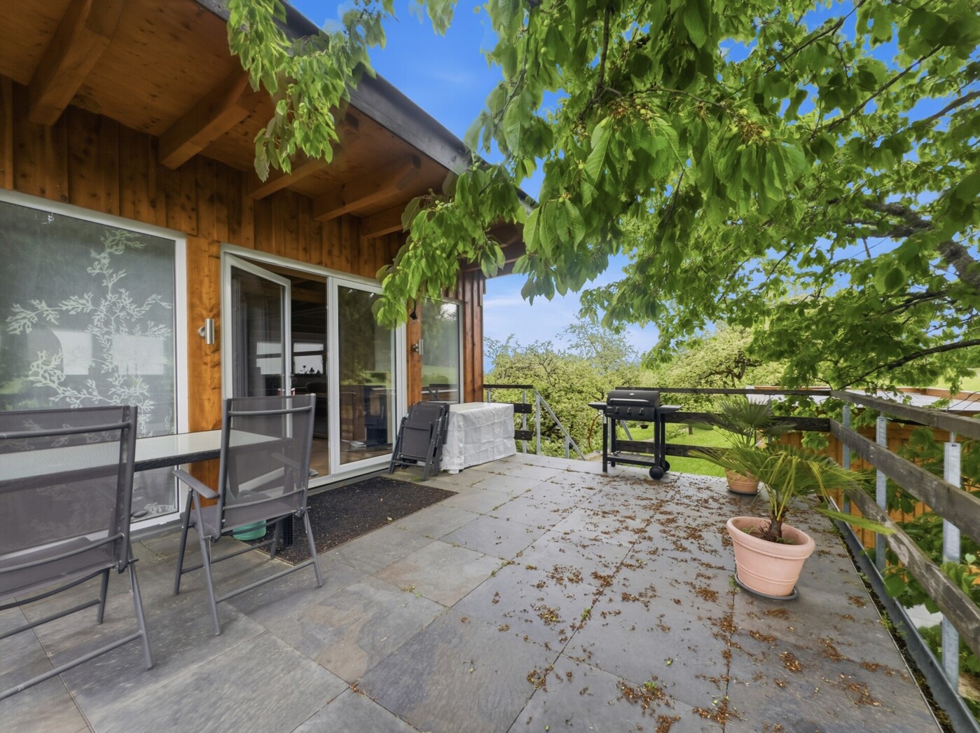 Terrasse vor dem Atelier