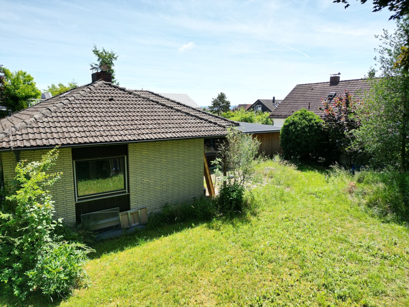 Seitenansicht Garten